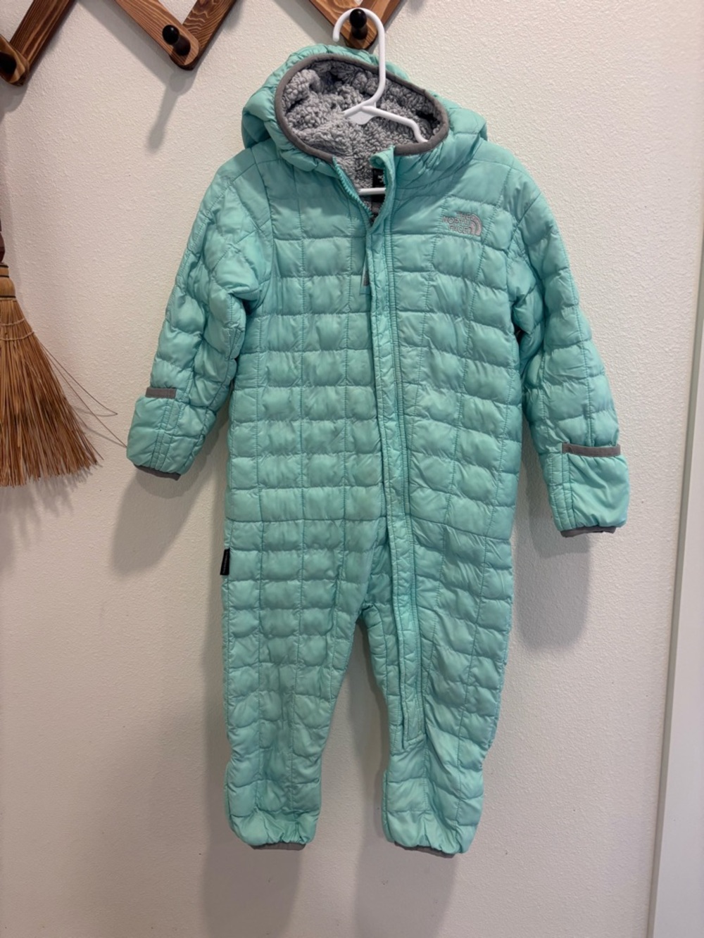 The North Face Kids Mint Quilted Insulated One-Piece Bunting